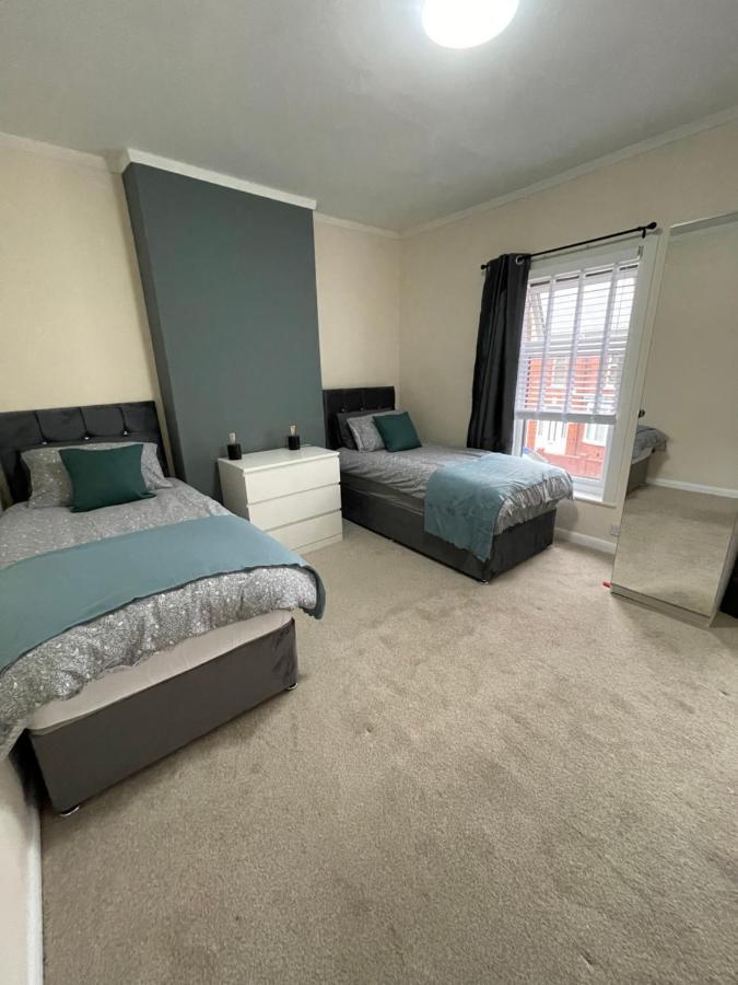 Bentley Place Crewe Dış mekan fotoğraf